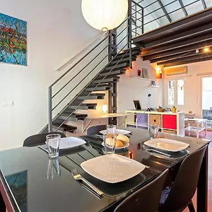 https://livemlaga-cervantes-attic-terrace.es-andalucia.com